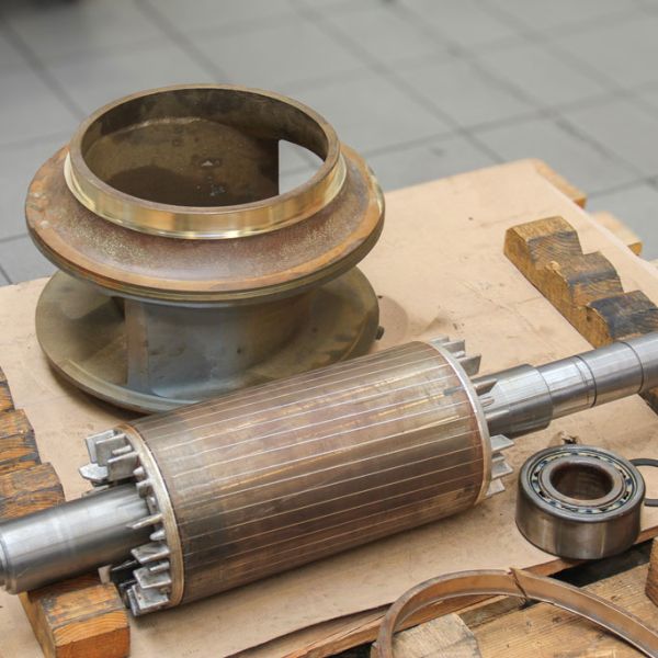 geschwemmsel-spuehlpumpe-alpiq-schenker-hydraulik-ag-1221F583BF-FBD6-8D55-2984-A61E101F8AF5.jpg