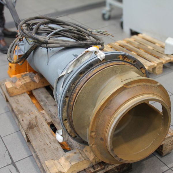 geschwemmsel-spuehlpumpe-alpiq-schenker-hydraulik-ag-52E5059EC-254F-9262-AAD9-488D90B31A5D.jpg