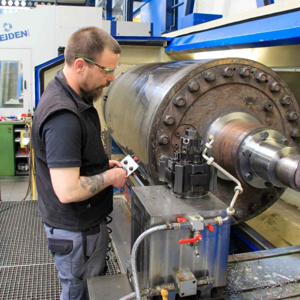 Walze Mechanische Bearbeitung