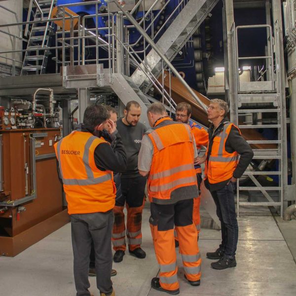 Revision Hydraulikzylinder Kraftwerk Linth Limmern, Schenker Hydraulik AG