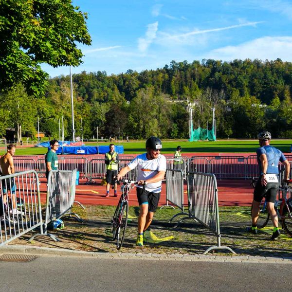 aarau-triathlon-schenker229A67E6E-E6D7-92DD-4422-9A6E3DFE5996.jpg