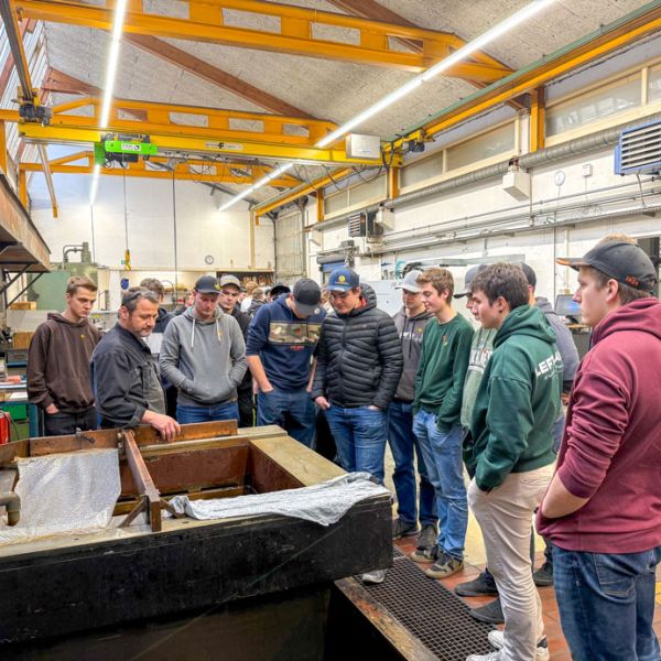 Besuch Berufsschule Sursee Schenker Hydraulik AG