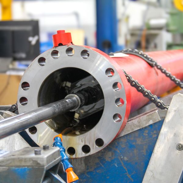 Garaventa Bergbahnen Savognin Schenker Hydraulik AG